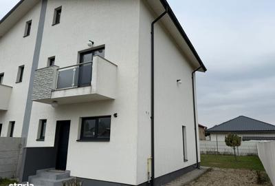 Casă cu 4 camere în Central - 16