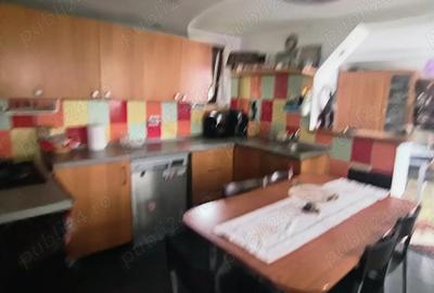 Inchiriez casa