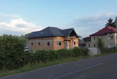 Casă cu 2 camere cu Teren 821 Mp în Dornești - 6