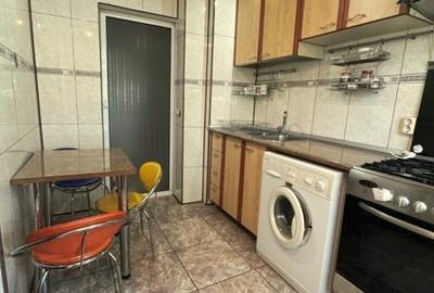 Apartament 3 camere decomandat, complet mobilat și utilat de Vanzare - 9