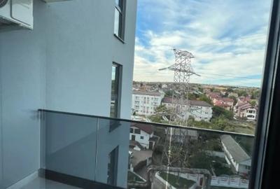 Apartament cu 7 camere decomandat în Nicolina - 11