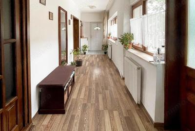 Casă cu 5 camere cu Teren 2085 Mp în Călugareni - 13