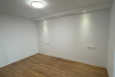 Apartament 3 camere -Zona Sud - 77 mp - 77900  euro  negociabil - 3