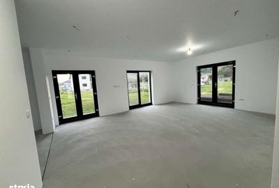 Casă cu 4 camere cu Teren 537 Mp în Mediaș - 11