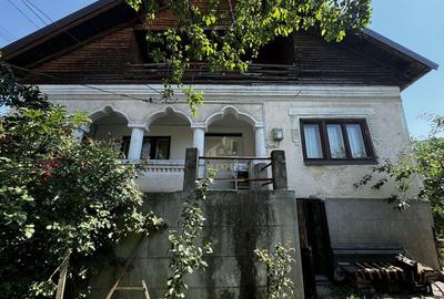 CASA 3 CAMERE, TEREN 1069 MP, COMUNA STOENESTI, ARGES - 1