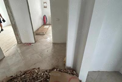 De vanzare 4 camere, etaj intermediar, zona Piata Mare, 59.500 euro - 4