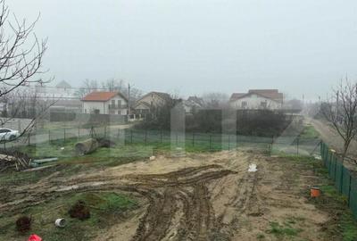 Teren de 594 mp, în Central