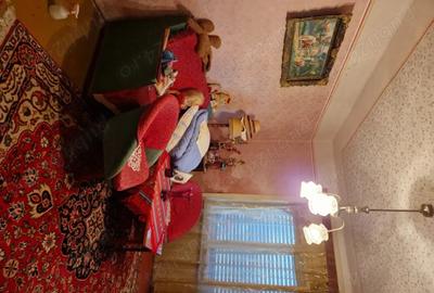 Casă cu 3 camere în Central - 1