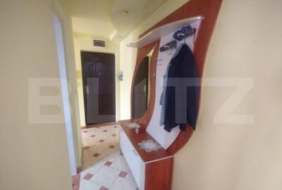 Apartament 2 camere,48mp,decomandat,etaj 3,oras Nasaud,zona - 7