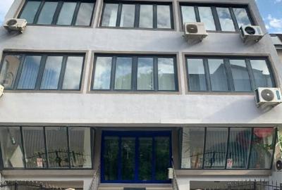 Spatii birouri/comerciale - 11