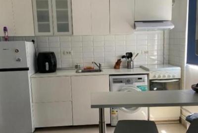 Apartament cu 2 camere semidecomandat, mobilat în Tomis Nord