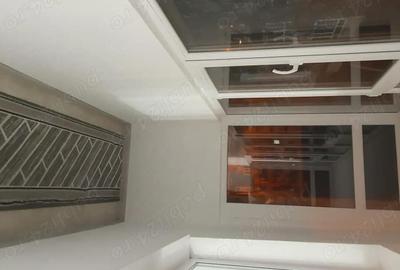 Garsonieră decomandată în Central - 2