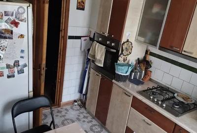 Apartament cu 2 camere decomandat, etaj 2/4, zona Pacurari Apartament cu 2 camere decomandat, etaj 2/4, zona Pacurari - 3