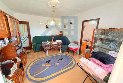 Apartament cu 3 camere semidecomandat în Craiovița Nouă - 5