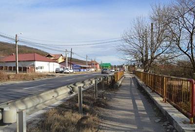 Valea Ursului - DN 7, Teren Stradal 2744 mp