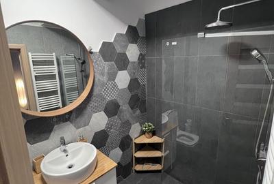 Apartament cu 2 camere decomandat în Mihai Bravu