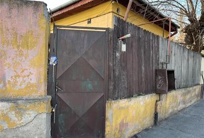 Casa/Teren de Vanzare | Antiaeriana - 2