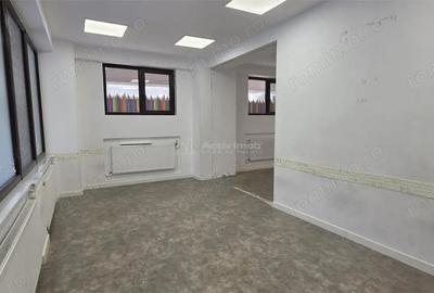 Spațiu comercial, de 170 mp, în Sebastian - 4