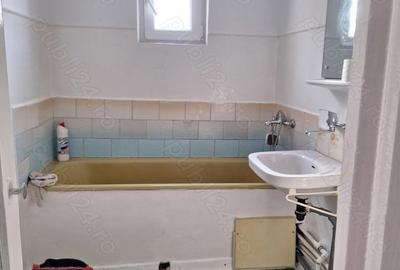 Apartament cu 2 camere decomandat în Dorobanți