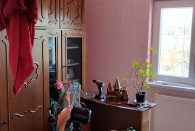 Apartament cu 3 camere decomandat în Central - 6