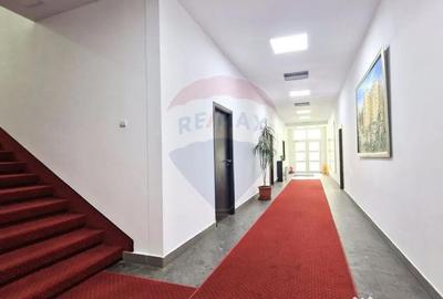 Spațiu comercial, de 242 mp, în Ștefan cel Mare - 1