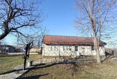 Casă individuală cu 3 camere în Merei