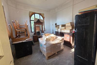 Casă cu 5 camere cu Teren 2800 Mp în Poienarii Burchii - 32