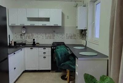 Apartament cu 2 camere semidecomandat în Central - 1