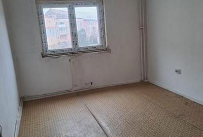 Apartament cu 2 camere decomandat în Ampoi 2 - 8