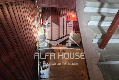 Casă cu 5 camere cu Teren 130 Mp în Luncă - 2
