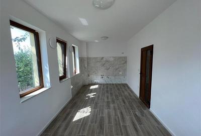 Casa cu 4 camere, 180 mp, situata in cartierul Europa! - 7