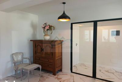 Casă cu 6 camere cu Teren 300 Mp în Central - 12