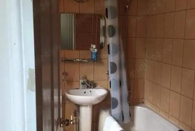 Casă cu 4 camere în Căinelu de Sus - 7