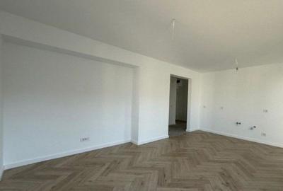 Apartament cu 3 camere decomandat în Nufărul - 4