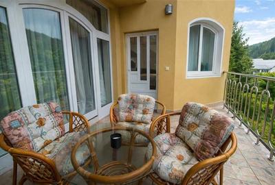 Resedinta cu atmosfera familiara,peisaj imersiv,amplasare premium,Zarnesti,Braso - 3