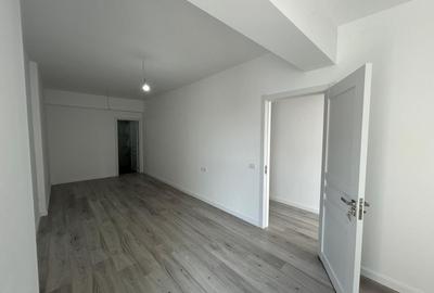 Apartament cu 3 camere semidecomandat în Mihai Bravu - 3