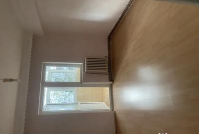 Apartament cu 4 camere decomandat în Galata - 2