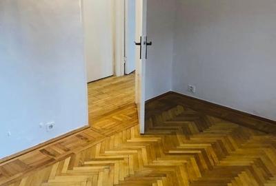 Vand apartament cu 2 camere Rovine Vand apartament cu 2 camere Rovine - 13