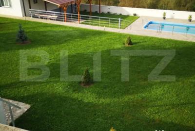 Casă cu 5 camere cu Teren 4400 Mp în Central - 13