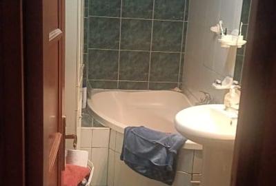 De vanzare apartament 3 camere zona Monitorul Oficial - 8