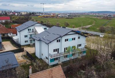 Apartament cu 16 camere decomandat în 13 Decembrie