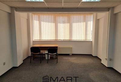 Spatiu birou 25mp zona Shopping Center Selimbar