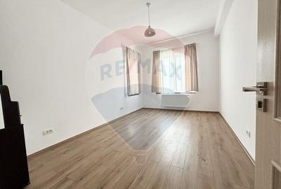 Casă cu 4 camere cu Teren 500 Mp în Corbeanca - 11