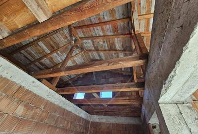 Casă cu 6 camere cu Teren 350 Mp în Central - 9