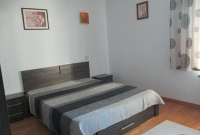 Proprietar, inchiriez apartament 3 camere in Asmita Gardens - 2