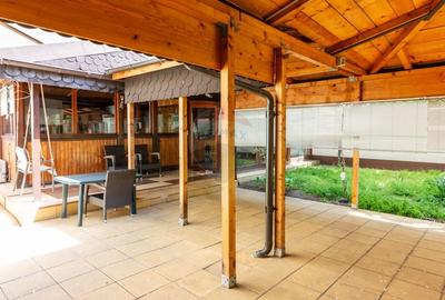 Casă cu 6 camere cu Teren 490 Mp în Eroii Revoluției - 20