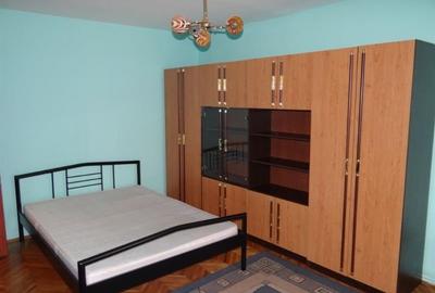 Apartament cu 3 camere decomandat, mobilat în Mănăștur