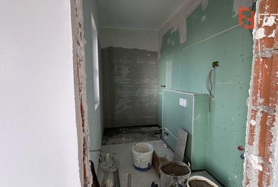 Duplex cu 5 camere cu Canalizare în Moșnița Nouă - 11