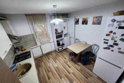 3 Cam-AEM-3 min Spitalul Judetean-Mobilat-Centrala-65 Mp-99000 Euro-Negociabil - 9