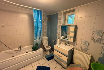 Casă cu 6 camere cu Teren 75 Mp în Central - 5